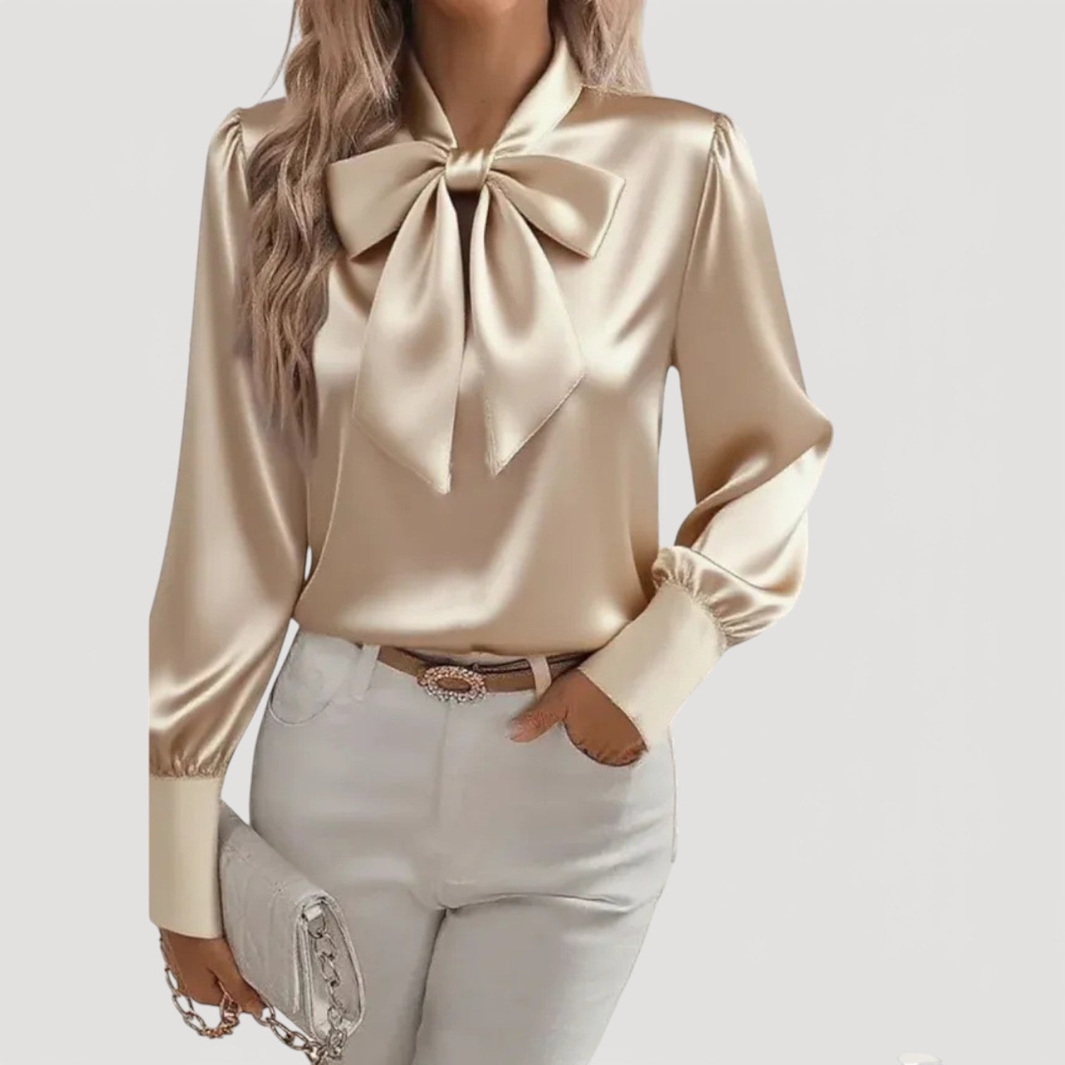 JENELLE – BLUSA CON LAZO