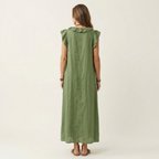 Anita | Vestido largo con cuello en V y volantes