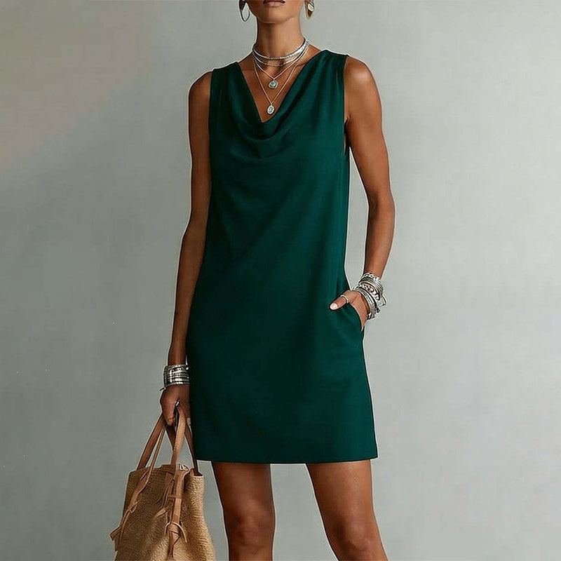 Vestido Ajustado con Escote Bénitier